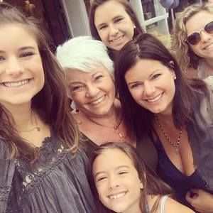 Meet your Posher, Lynn